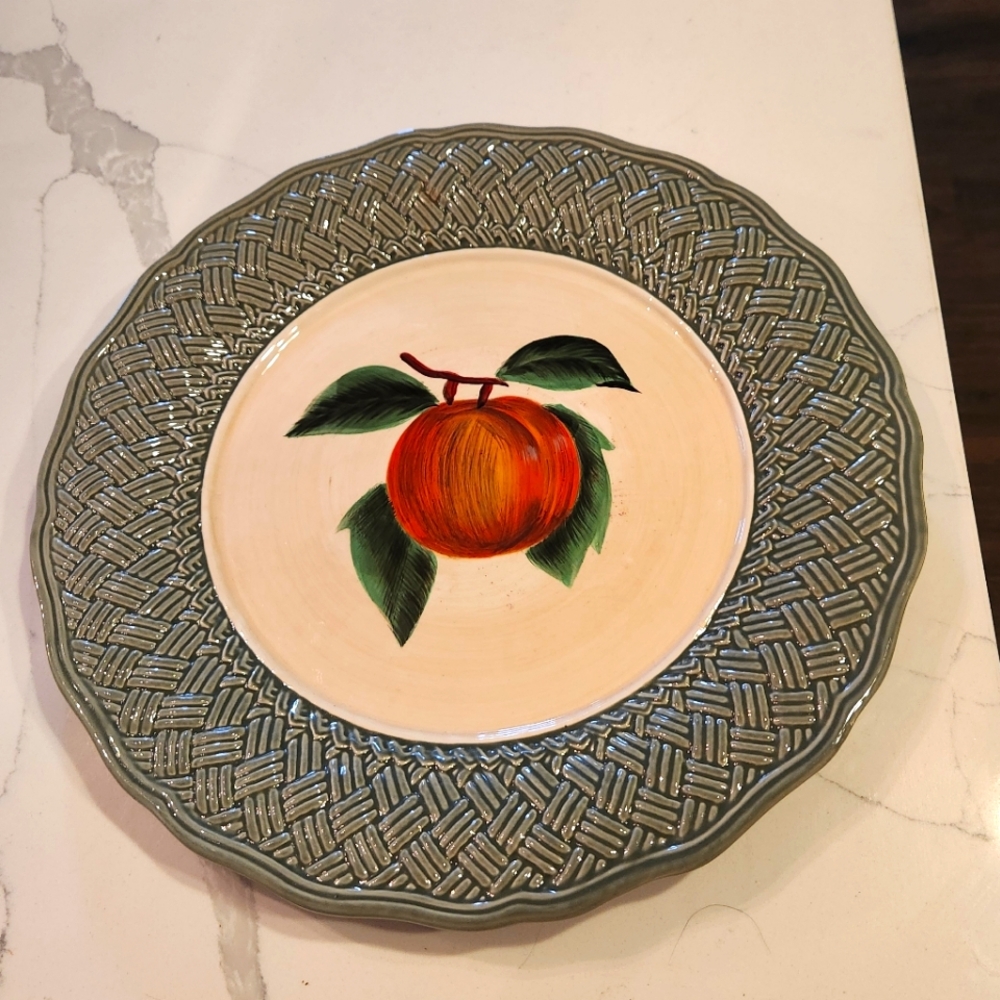 Noble Excellence Vintage Wicker Peach Platter